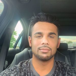 Meet your Posher, Saad